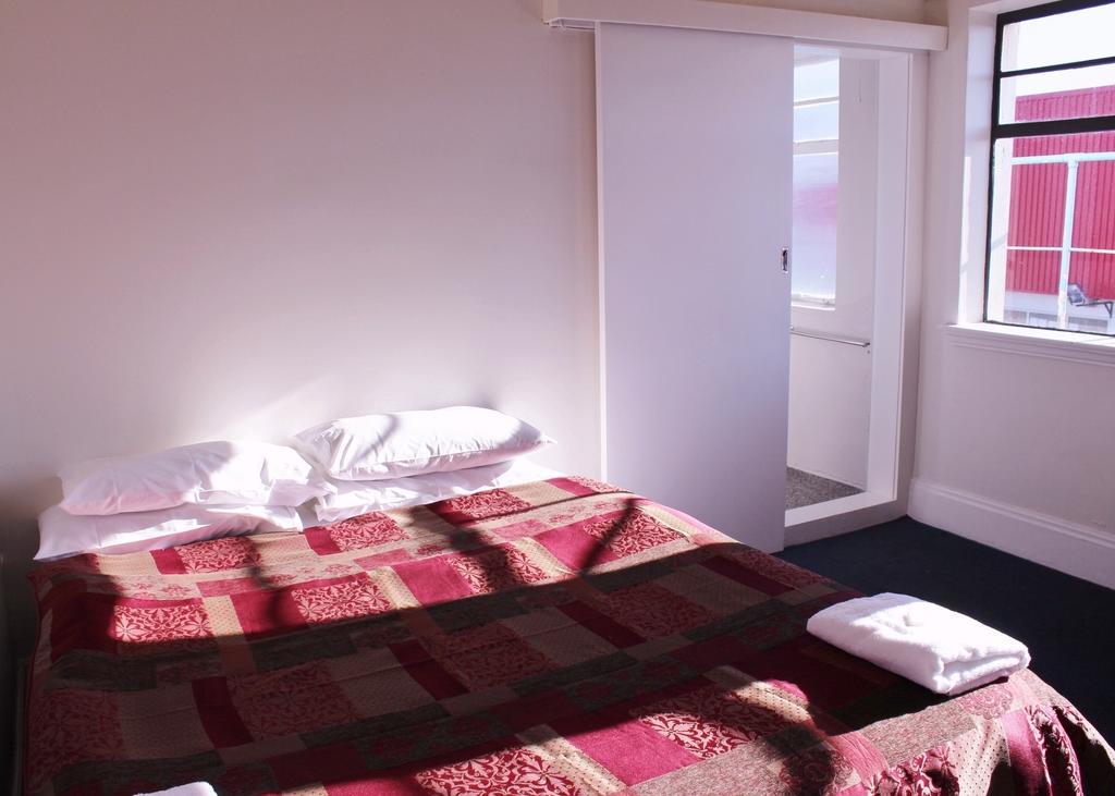 New City Hotel Christchurch Room photo